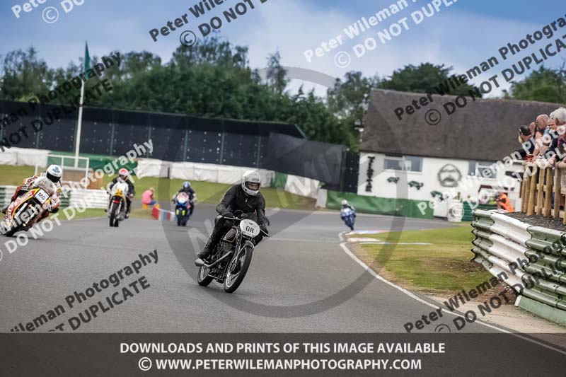 Vintage motorcycle club;eventdigitalimages;mallory park;mallory park trackday photographs;no limits trackdays;peter wileman photography;trackday digital images;trackday photos;vmcc festival 1000 bikes photographs